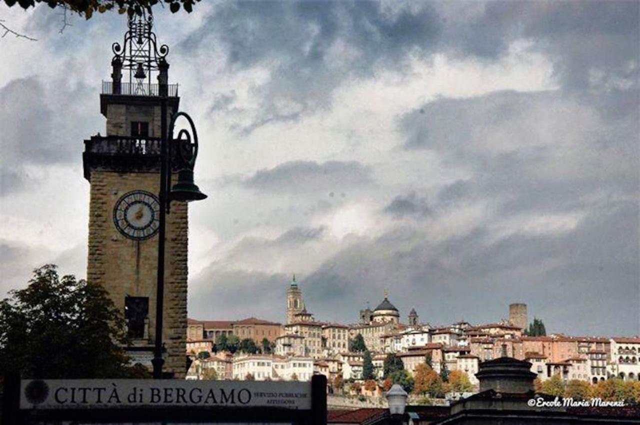 Hotel Let'S Guest Academy Bergamo Zewnętrze zdjęcie